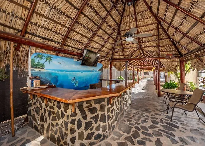 Apartamento Cozy Beachside With Pool And Free Wifi