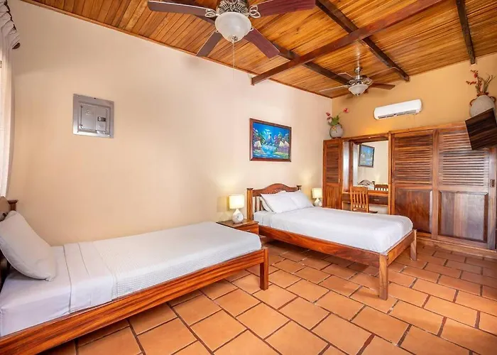 Cozy Beachside With Pool And Free Wifi * Playa Grande
