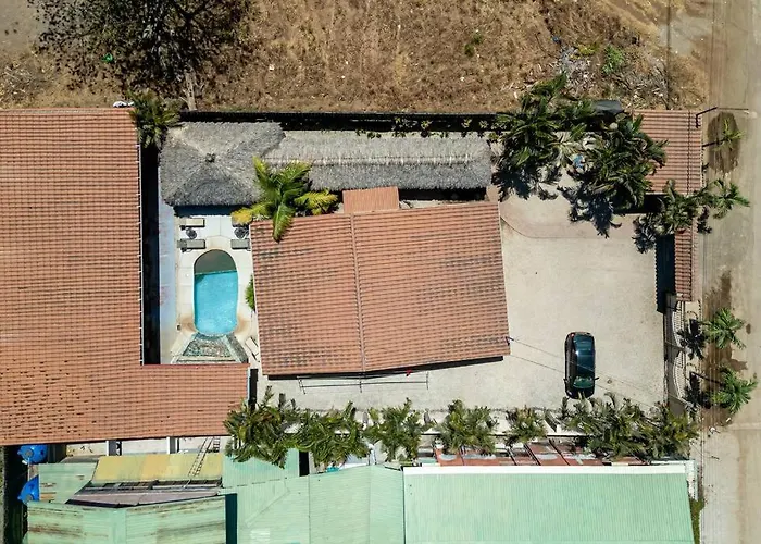 Cozy Beachside With Pool And Free Wifi Apartamento Playa Grande